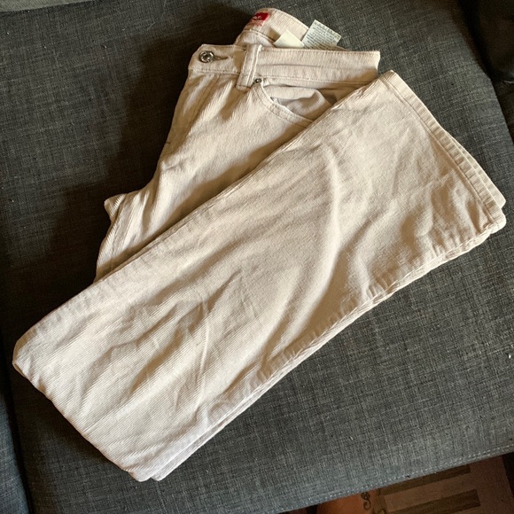 Union Bay size 5 corduroy jeans. - Picture 1 of 3